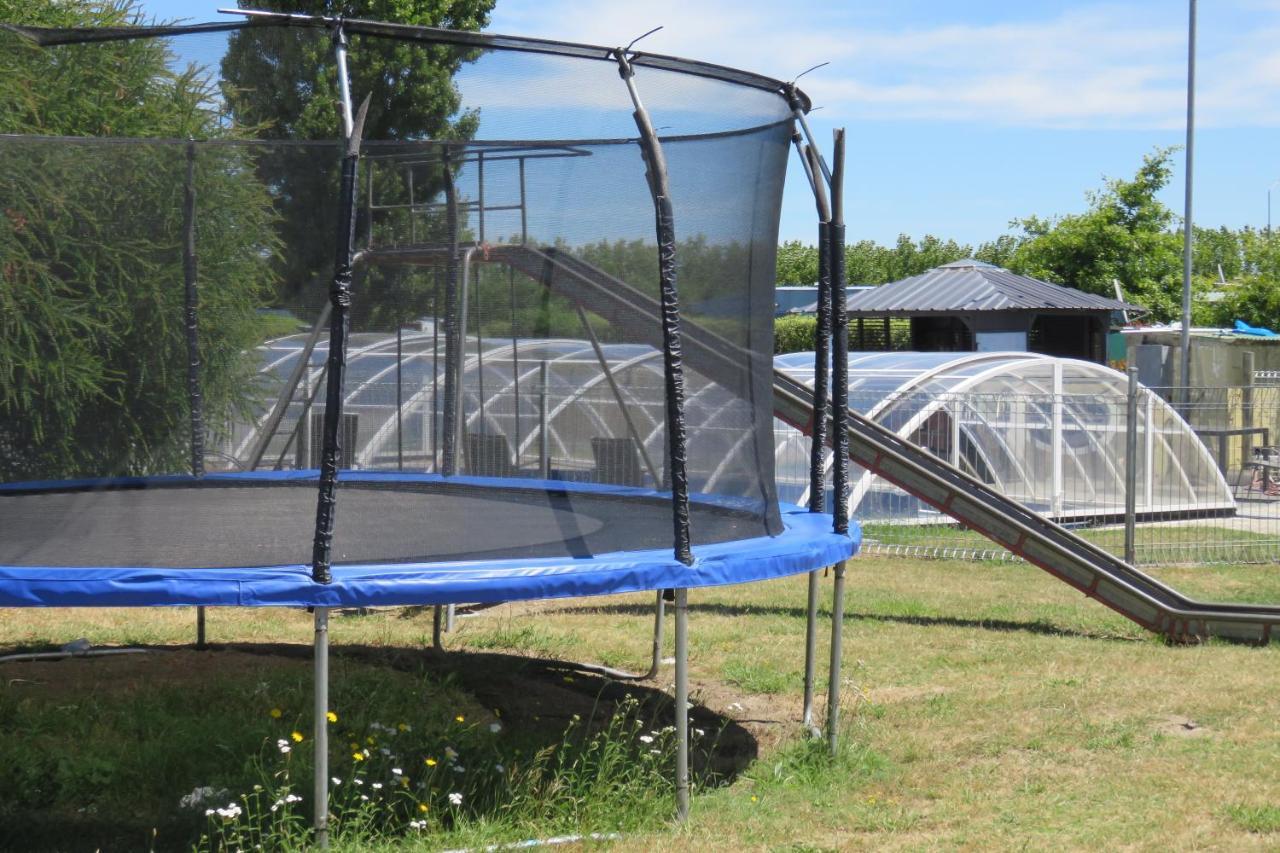 Rangiora Eco Holiday Park Fernside Exterior photo